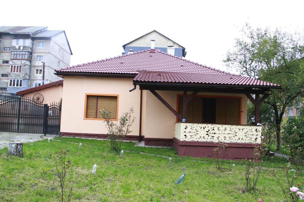 La Mihai Lupeni  Exterior photo